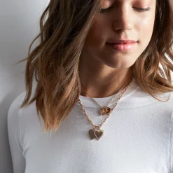 DORA 18K GOLD AND DIAMOND HEART CHARM