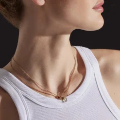 HUXLEY 18K GOLD AND DIAMOND COIL LINK PENDANT