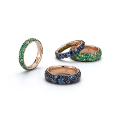 OC X WF 18K GOLD AND BLUE SAPPHIRE BAND RING