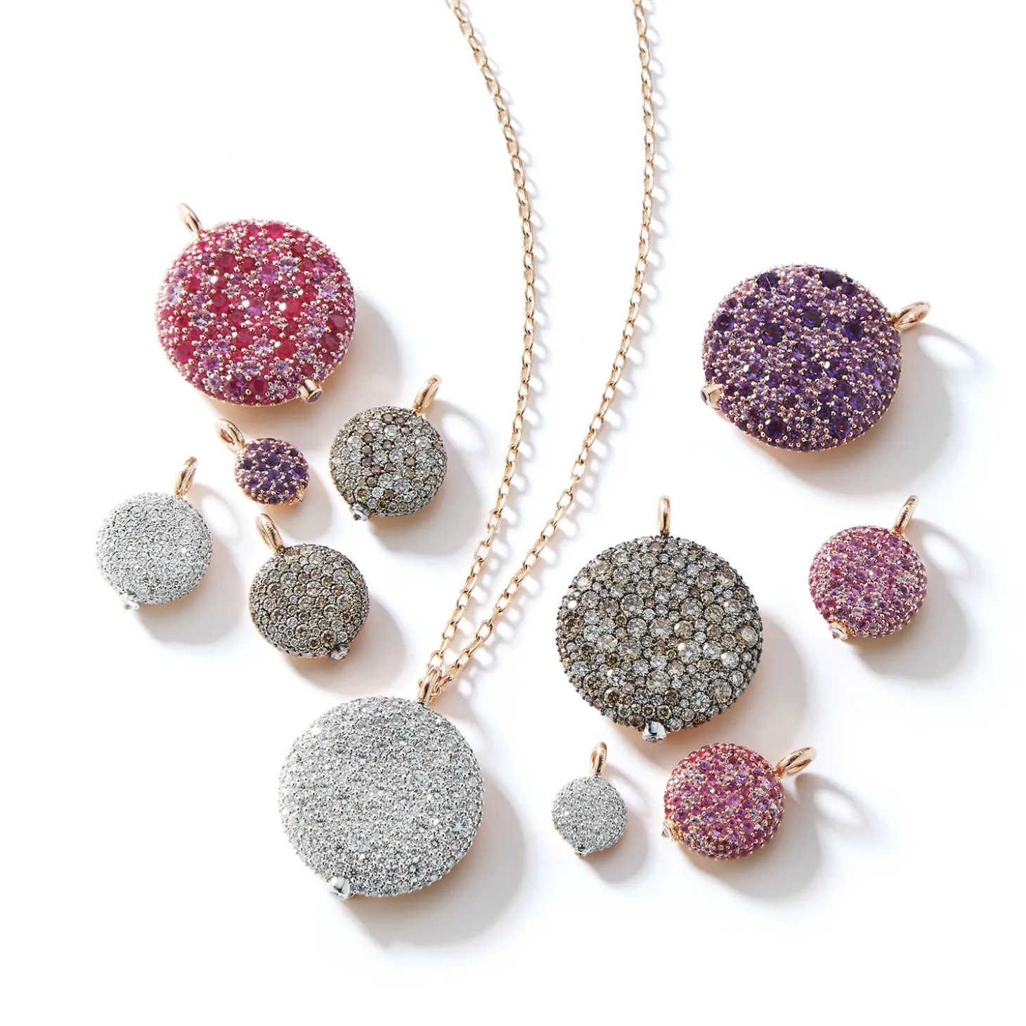 OC X WF 18K LARGE PINK SAPPHIRE PEBBLE LOCKET