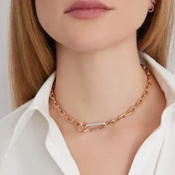 SAXON 18K GOLD CHAIN LINK NECKLACE WITH ELONGATED DIAMOND LINK CLASP