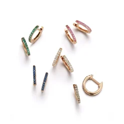 WF CLASSIC 18K GOLD AND GREEN EMERALD SINGLE ROW HUGGIES